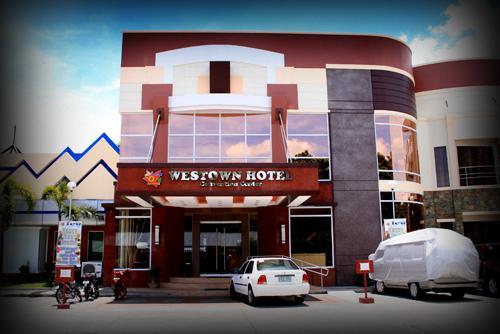 Mo2 Westown Hotel - Mandalagan Bacolod Buitenkant foto