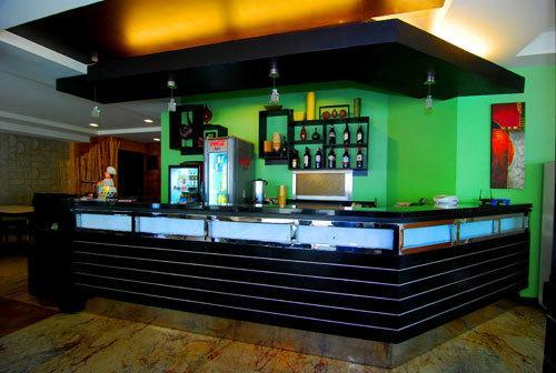 Mo2 Westown Hotel - Mandalagan Bacolod Buitenkant foto
