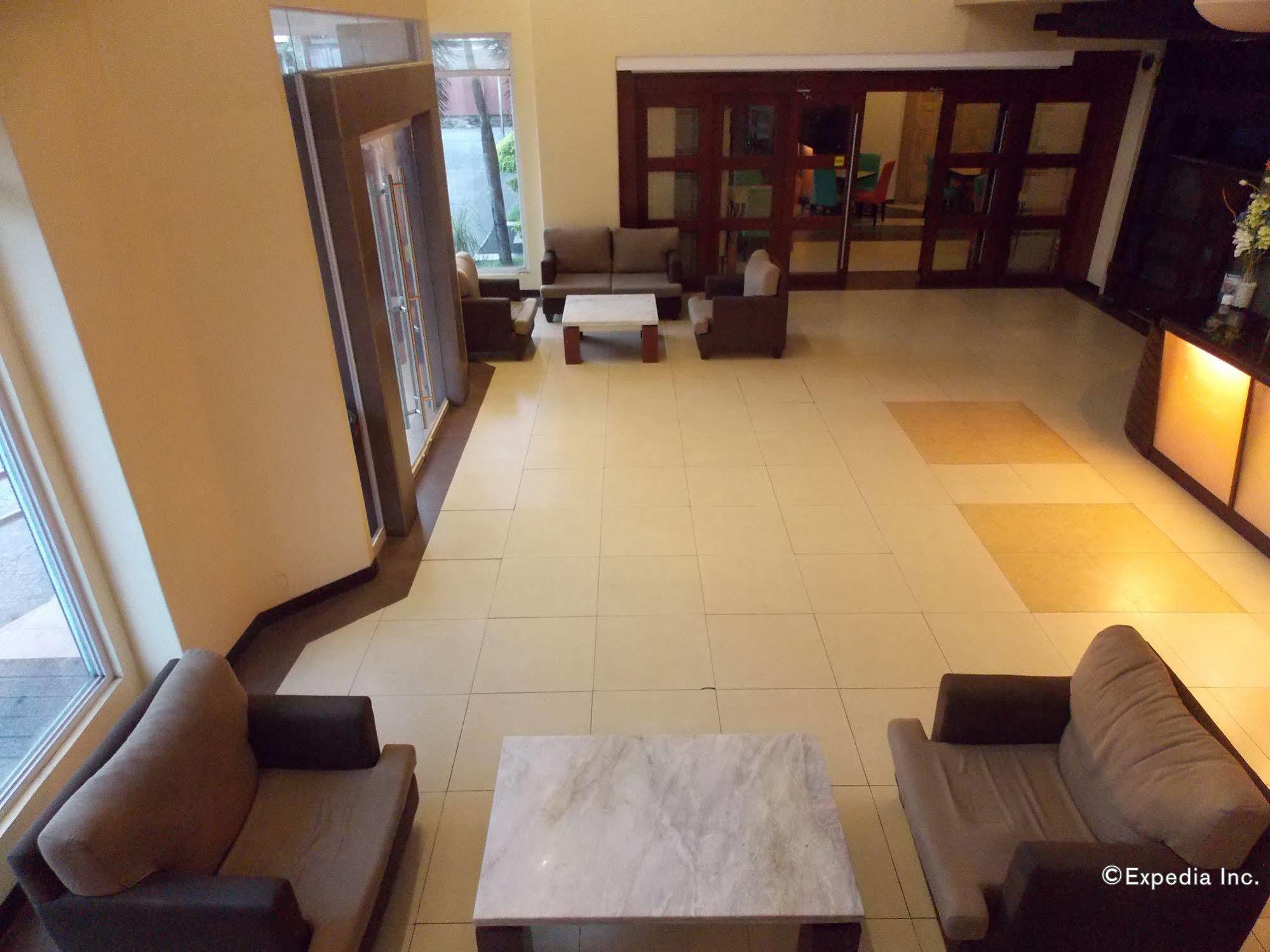 Mo2 Westown Hotel - Mandalagan Bacolod Buitenkant foto